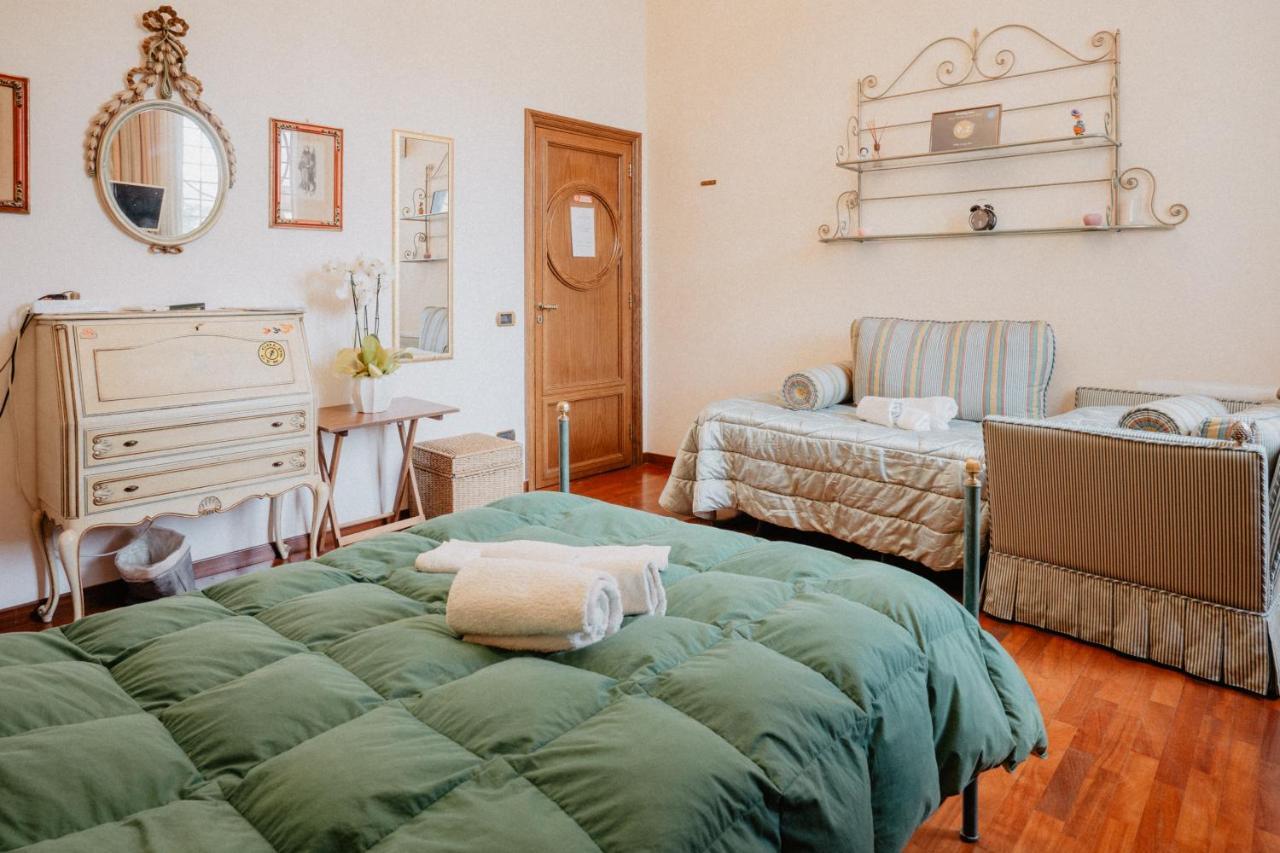 Villa Luigi XVI Taranto Luaran gambar