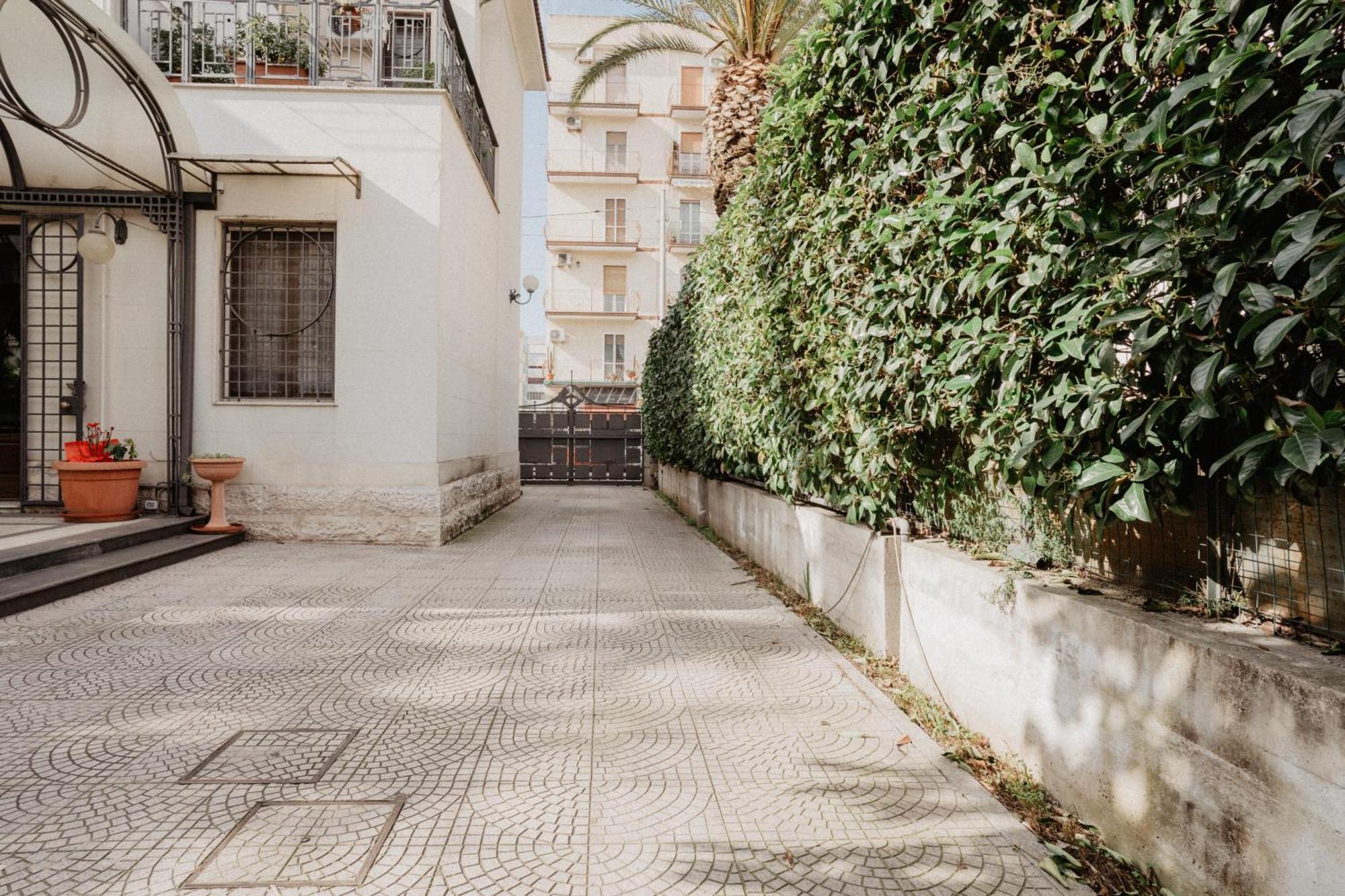 Villa Luigi XVI Taranto Luaran gambar