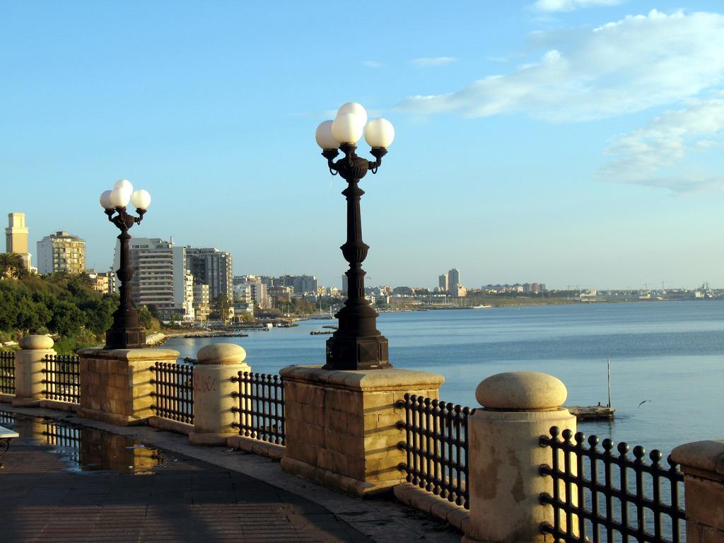 Villa Luigi XVI Taranto Luaran gambar